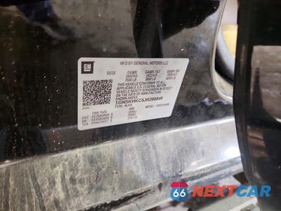 Zdjęcie 13 z 13 samochodu: 2018 CHEVROLET SUBURBAN K1500 LT VIN:1GNSKHKC5JR280849 - miniatura