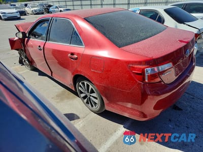 Drugie zdjęcie samochodu z przodu: 2014 TOYOTA CAMRY L VIN:4T4BF1FK9ER402722 - miniatura