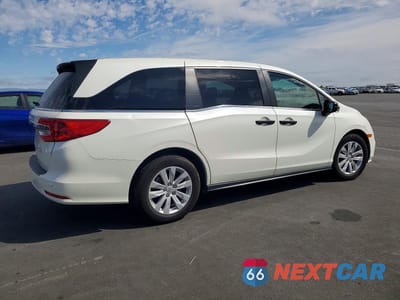 Trzecie zdjęcie samochodu z tyłu: 2019 HONDA ODYSSEY LX VIN:5FNRL6H25KB048458 - miniatura
