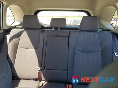 Zdjęcie 10 z 14 samochodu: 2023 TOYOTA RAV4 XLE VIN:JTMW1RFV0PD098349 - miniatura