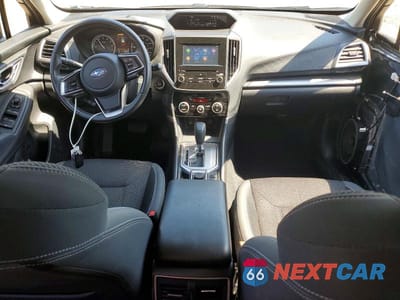 Zdjęcie 8 z 13 samochodu: 2021 SUBARU FORESTER PREMIUM VIN:JF2SKAJC7MH501980 - miniatura