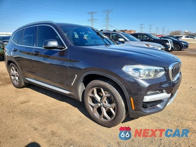 Czwarte zdjęcie samochodu z boku: 2021 BMW X3 XDRIVE30I VIN:5UXTY5C01M9F50597 - miniatura