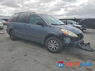 Czwarte zdjęcie samochodu z boku: 2009 TOYOTA SIENNA LE 7-PASSENGER VIN:5TDZK23C89S258201 - miniatura