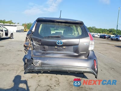 Zdjęcie 6 z 12 samochodu: 2016 TOYOTA PRIUS V THREE VIN:JTDZN3EU3GJ047520 - miniatura