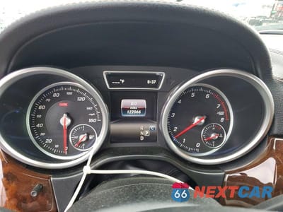 Zdjęcie 9 z 13 samochodu: 2017 MERCEDES-BENZ GLS 550 4MATIC VIN:4JGDF7DE0HA873067 - miniatura
