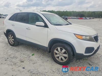 Czwarte zdjęcie samochodu z boku: 2011 KIA SORENTO LX VIN:5XYKT3A11BG162449 - miniatura