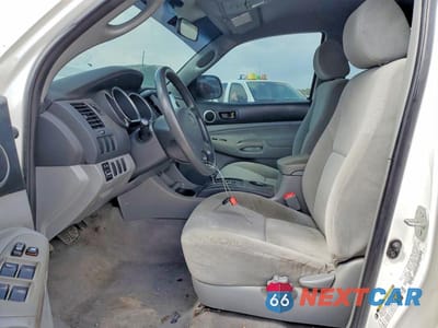 Zdjęcie 7 z 12 samochodu: 2008 TOYOTA TACOMA DOUBLE CAB VIN:5TELU42N38Z580101 - miniatura