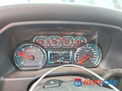 Zdjęcie 9 z 12 samochodu: 2016 CHEVROLET SILVERADO K2500 HEAVY DUTY LT VIN:1GC1KVEG4GF259390 - miniatura