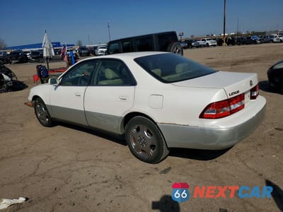 Drugie zdjęcie samochodu z przodu: 2001 LEXUS ES 300 VIN:JT8BF28G210310218 - miniatura