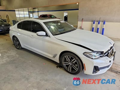 Czwarte zdjęcie samochodu z boku: 2021 BMW 530 XI VIN:WBA13BJ04MCF15352 - miniatura