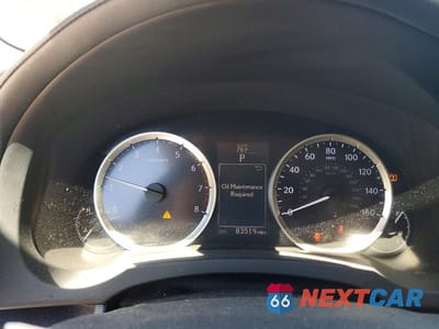 Zdjęcie 9 z 13 samochodu: 2016 LEXUS IS 200T VIN:JTHBA1D22G5016882 - miniatura