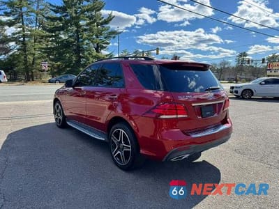 Czwarte zdjęcie samochodu z boku: 2018 MERCEDES-BENZ GLE 350 VIN:4JGDA5JB4JB005635 - miniatura