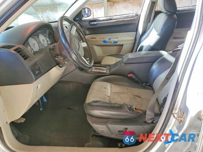 Zdjęcie 7 z 12 samochodu: 2006 CHRYSLER 300 TOURING VIN:2C3KA53G16H341797 - miniatura