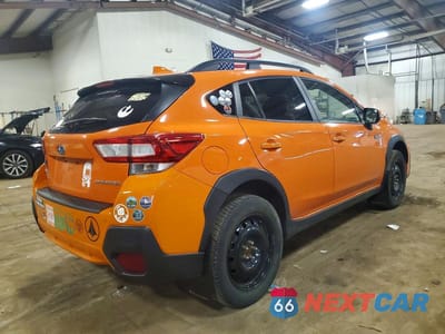 Trzecie zdjęcie samochodu z tyłu: 2019 SUBARU CROSSTREK LIMITED VIN:JF2GTANC8KH383688 - miniatura