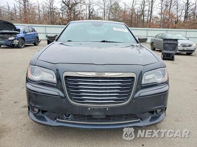 Piąte zdjęcie samochodu w środku: 2013 CHRYSLER 300C VARVATOS VIN:2C3CCADT3DH732224 - miniatura