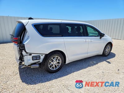 Trzecie zdjęcie samochodu z tyłu: 2026 CHRYSLER PACIFICA SELECT VIN:2C4RC1BG6TR196941 - miniatura