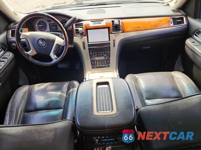 Zdjęcie 8 z 13 samochodu: 2012 CADILLAC ESCALADE PLATINUM VIN:1GYS4DEF1CR208979 - miniatura