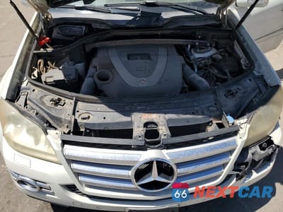 Zdjęcie 12 z 13 samochodu: 2008 MERCEDES-BENZ GL 550 4MATIC VIN:4JGBF86E98A373354 - miniatura