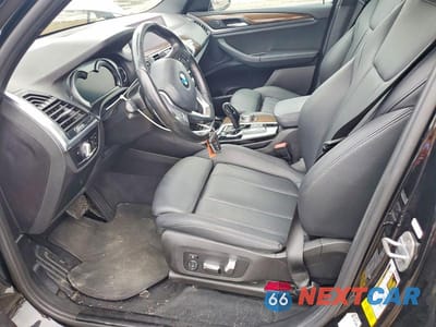 Zdjęcie 7 z 12 samochodu: 2019 BMW X3 SDRIVE30I VIN:5UXTR7C56KLR44145 - miniatura