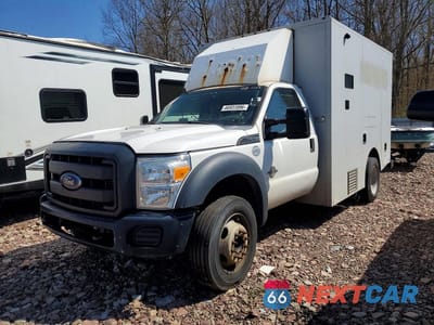 2015 FORD F550 SUPER DUTY DELIVERY TRUCK 1FDAF5GT5FEC57274 - główne zdjęcie licytacji z USA - miniatura