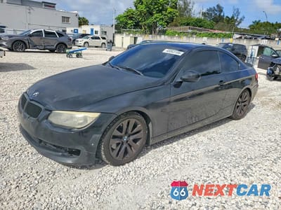 2011 BMW 328 I WBAKE3C5XBE557925 - główne zdjęcie licytacji z USA - miniatura
