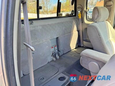 Zdjęcie 8 z 11 samochodu: 2004 TOYOTA TACOMA XTRACAB VIN:5TEWM72N84Z376046 - miniatura