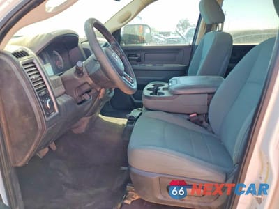 Zdjęcie 7 z 11 samochodu: 2016 RAM 2500 ST VIN:3C6UR5HL4GG161497 - miniatura