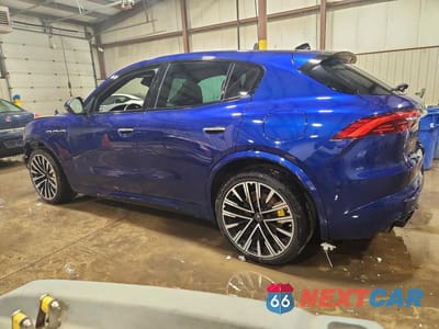 Drugie zdjęcie samochodu z przodu: 2023 MASERATI GRECALE MODENA VIN:ZN682AVM3P7413139 - miniatura