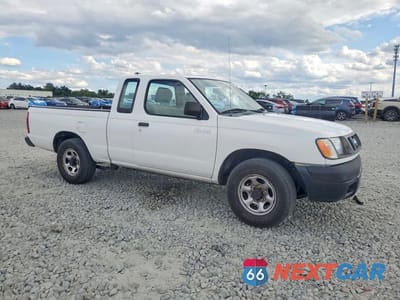 Czwarte zdjęcie samochodu z boku: 2000 NISSAN FRONTIER KING CAB XE VIN:1N6DD26SXYC305104 - miniatura