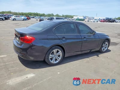 Trzecie zdjęcie samochodu z tyłu: 2016 BMW 328 I SULEV VIN:WBA8E9G53GNT84702 - miniatura