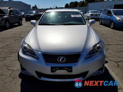 Piąte zdjęcie samochodu w środku: 2011 LEXUS IS 250 BASE VIN:JTHBF5C21B5132772 - miniatura