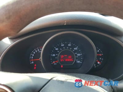 Zdjęcie 9 z 11 samochodu: 2015 KIA SOUL BASE VIN:KNDJN2A24F7139520 - miniatura