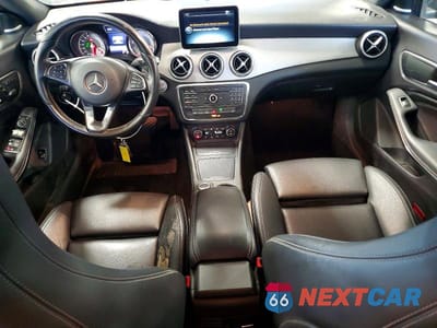 Zdjęcie 8 z 13 samochodu: 2016 MERCEDES-BENZ CLA 250 4MATIC VIN:WDDSJ4GB6GN287593 - miniatura