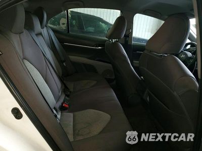 Zdjęcie 10 z 12 samochodu: 2019 TOYOTA CAMRY LE VIN:4T1B11HK1KU255507 - miniatura