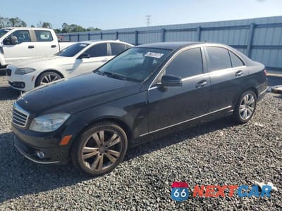 2011 MERCEDES-BENZ C 300 4MATIC WDDGF8BB5BR167968 - główne zdjęcie licytacji z USA - miniatura