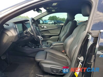Zdjęcie 7 z 12 samochodu: 2021 BMW 228I VIN:WBA53AK05M7J35520 - miniatura