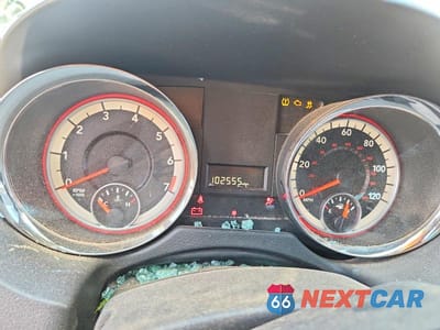 Zdjęcie 9 z 12 samochodu: 2015 DODGE GRAND CARAVAN SXT VIN:2C4RDGCG0FR559964 - miniatura
