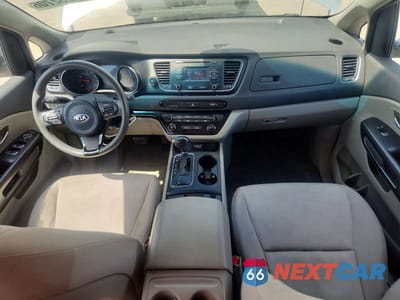 Zdjęcie 8 z 11 samochodu: 2015 KIA SEDONA LX VIN:KNDMB5C17F6058075 - miniatura