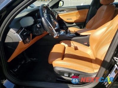 Zdjęcie 7 z 12 samochodu: 2021 BMW 530 XI VIN:WBA13BJ06MCF46036 - miniatura