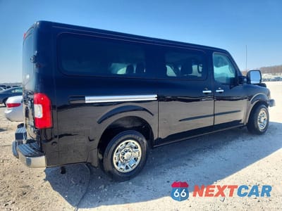 Trzecie zdjęcie samochodu z tyłu: 2015 NISSAN NV 3500 HD SL VIN:5BZAF0AA8FN850657 - miniatura