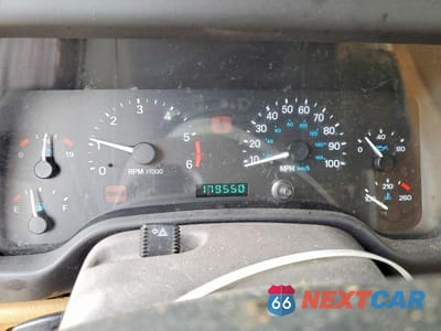 Zdjęcie 9 z 13 samochodu: 1997 JEEP WRANGLER / TJ SPORT VIN:1J4FY19S8VP524809 - miniatura