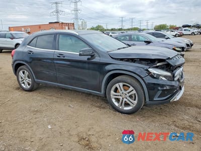Czwarte zdjęcie samochodu z boku: 2016 MERCEDES-BENZ GLA 250 VIN:WDCTG4EB6GJ218856 - miniatura
