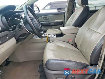 Zdjęcie 7 z 12 samochodu: 2017 KIA SEDONA LX VIN:KNDMB5C12H6326095 - miniatura