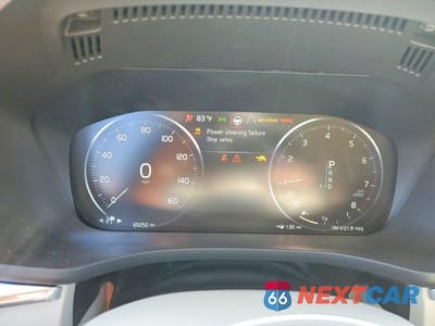 Zdjęcie 9 z 12 samochodu: 2018 VOLVO XC60 T5 INSCRIPTION VIN:YV4102RL5J1023876 - miniatura
