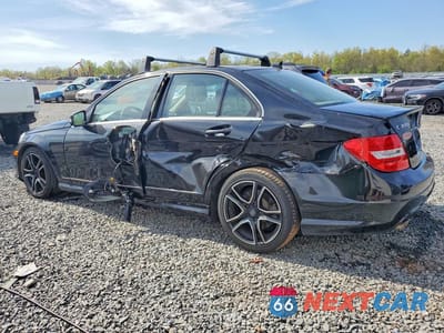 Drugie zdjęcie samochodu z przodu: 2013 MERCEDES-BENZ C 300 4MATIC VIN:WDDGF8AB2DR281267 - miniatura