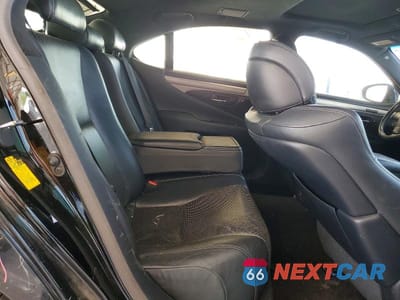 Zdjęcie 10 z 12 samochodu: 2014 LEXUS LS 460 VIN:JTHBL5EFXE5131651 - miniatura