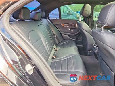 Zdjęcie 10 z 12 samochodu: 2021 MERCEDES-BENZ C 300 VIN:W1KWF8DBXMR631977 - miniatura