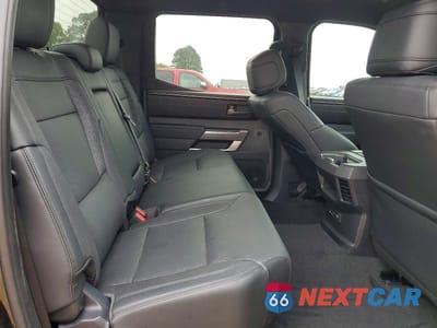 Zdjęcie 10 z 13 samochodu: 2025 TOYOTA TUNDRA SR5 VIN:5TFLA5DB4SX282916 - miniatura