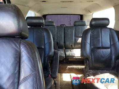 Zdjęcie 10 z 13 samochodu: 2008 GMC YUKON XL DENALI VIN:1GKFK668X8J188122 - miniatura