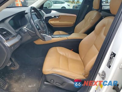 Zdjęcie 7 z 14 samochodu: 2016 VOLVO XC90 T6 VIN:YV4A22PK3G1037434 - miniatura